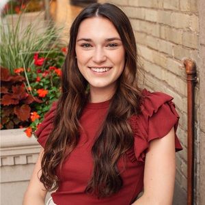 Meet your Posher, Ella